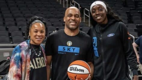 Chaz Franklin with Dawn Staley and Kahleah Copper.