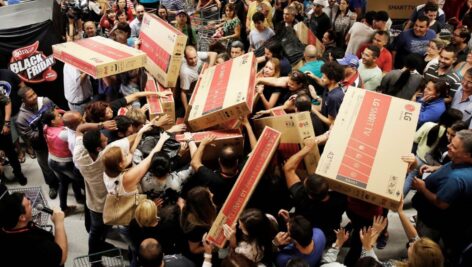 Black Friday Shoppers