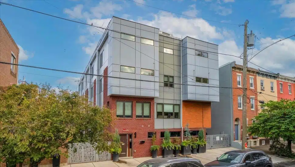 House of the Week: Luxury Townhouse in Fairmount