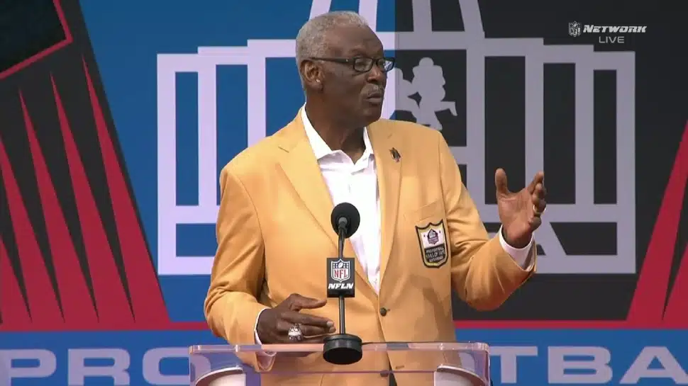 Pro Football Hall of Famer Harold Carmichael Reflects on 13-Year Career  With the Philadelphia Eagles - PHILADELPHIA.Today