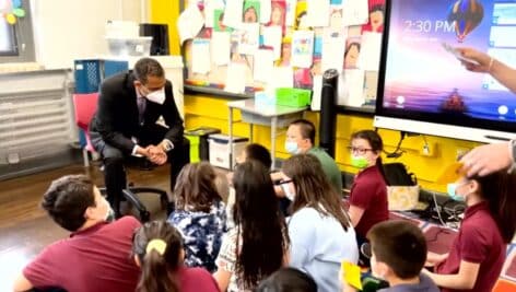 Dr. Tony Watlington with School District of Philadelphia students.