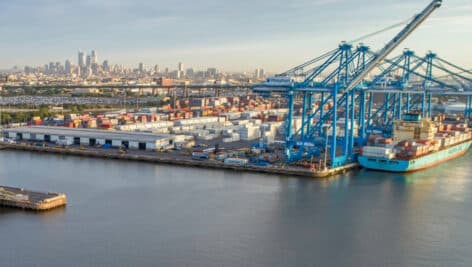 Port of Philadelphia .