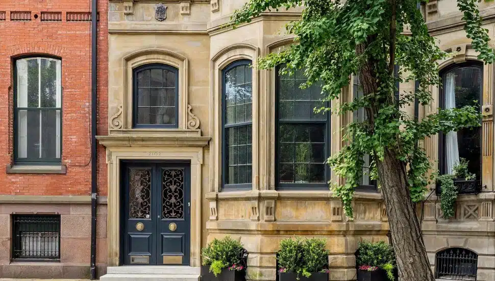 Exterior of Cadwalader Mansion in Rittenhouse Square.