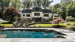 The rear property, including a pool and landscaping, at a home in Media once belonging to Phillies legend Mike Schmidt.