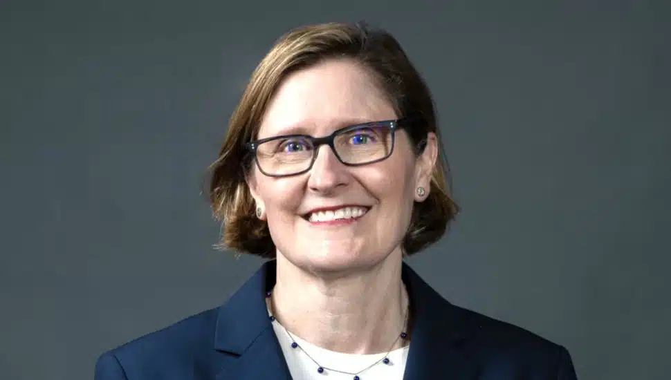 Anna Paulson headshot.