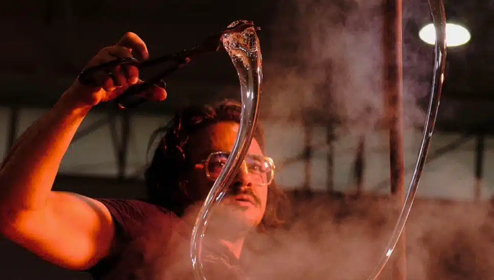 John Pomp glassblowing.