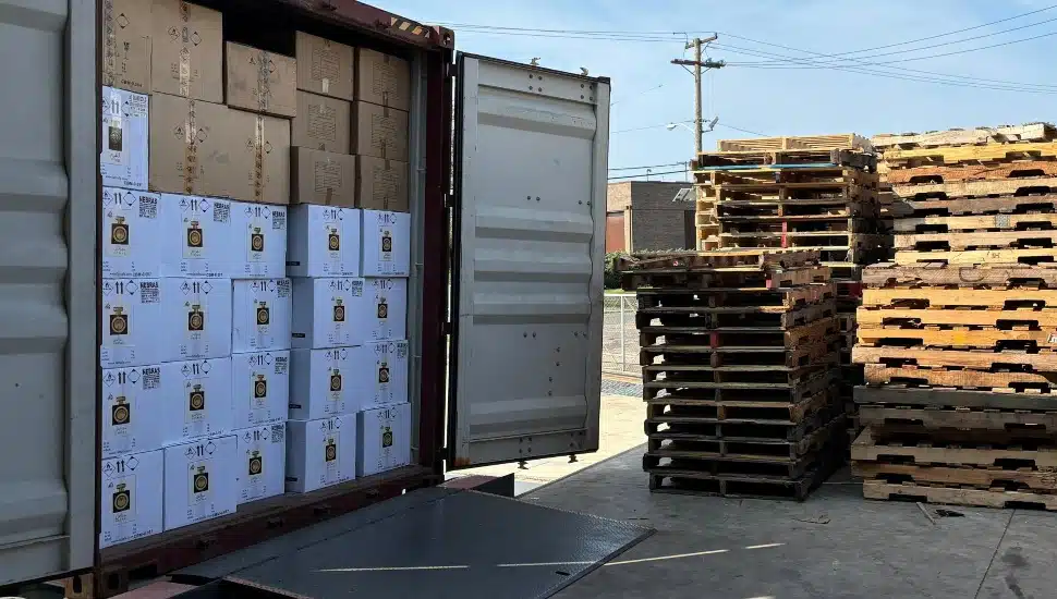 Snapl Solutions shipping products.