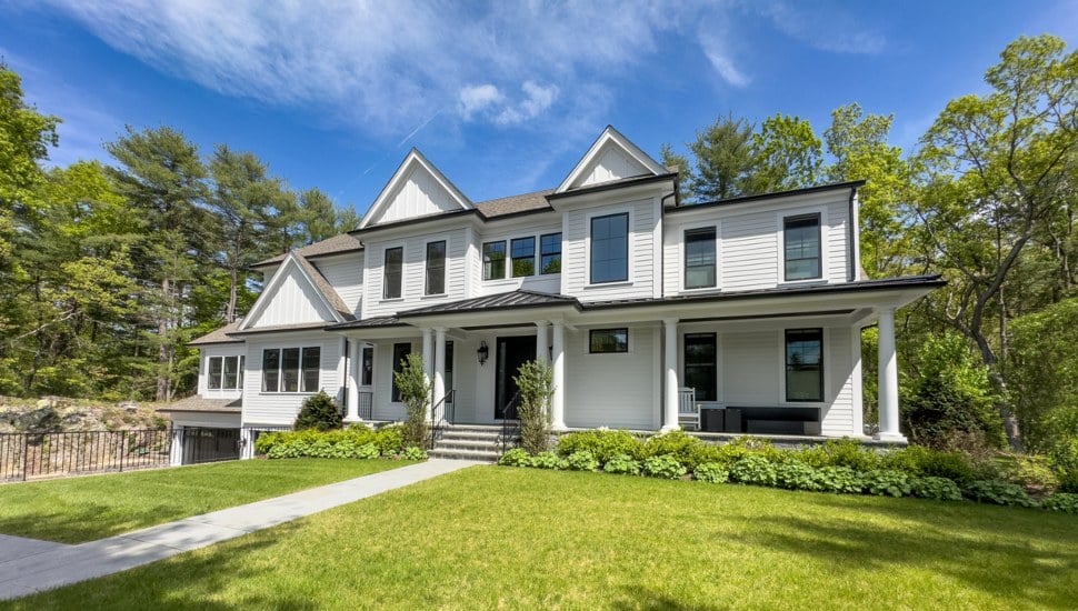 Expensive home with yard