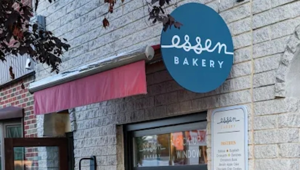 Essen Bakery storefront.