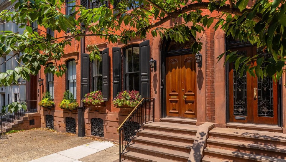 House of the Week: Grand Federal Townhouse in Heart of Rittenhouse Square