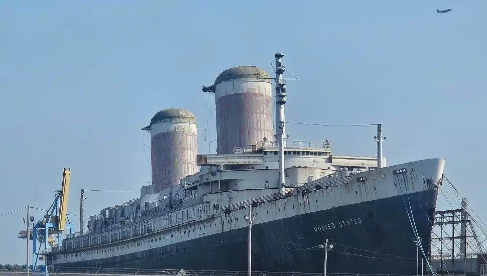 SS United States.