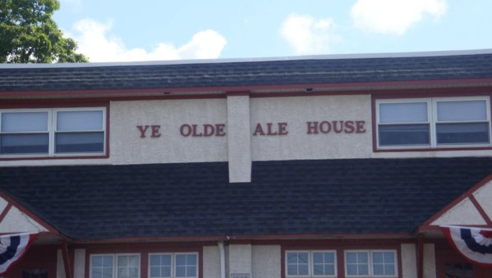 The facade of Lafayette Hill's Ye Olde Ale House.