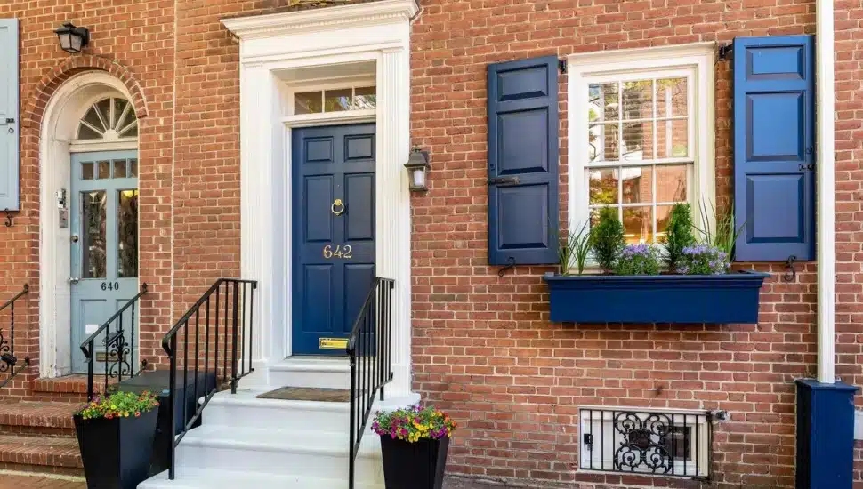 642 Pine Street exterior.