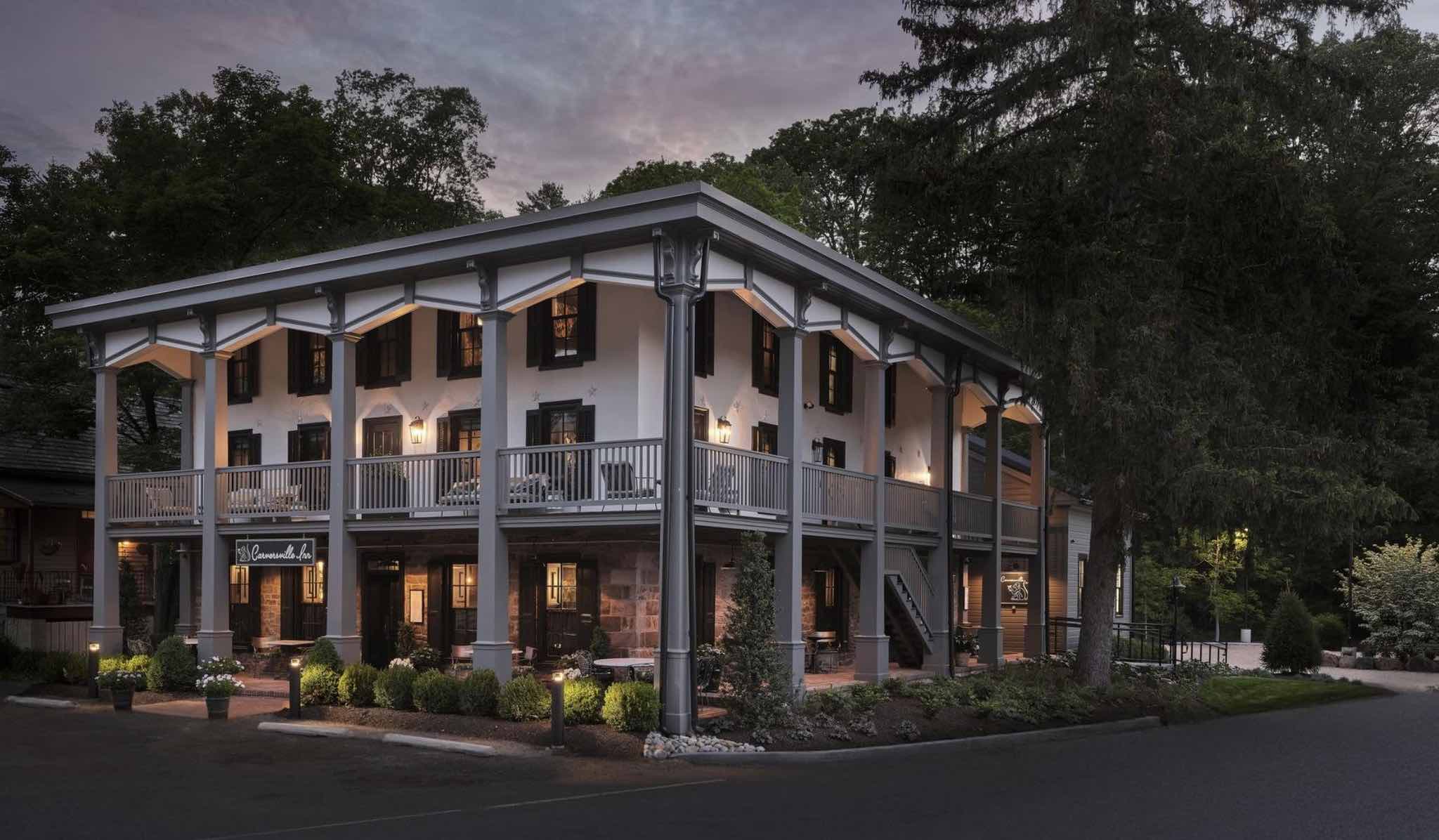 The exterior of the Carversville Inn.