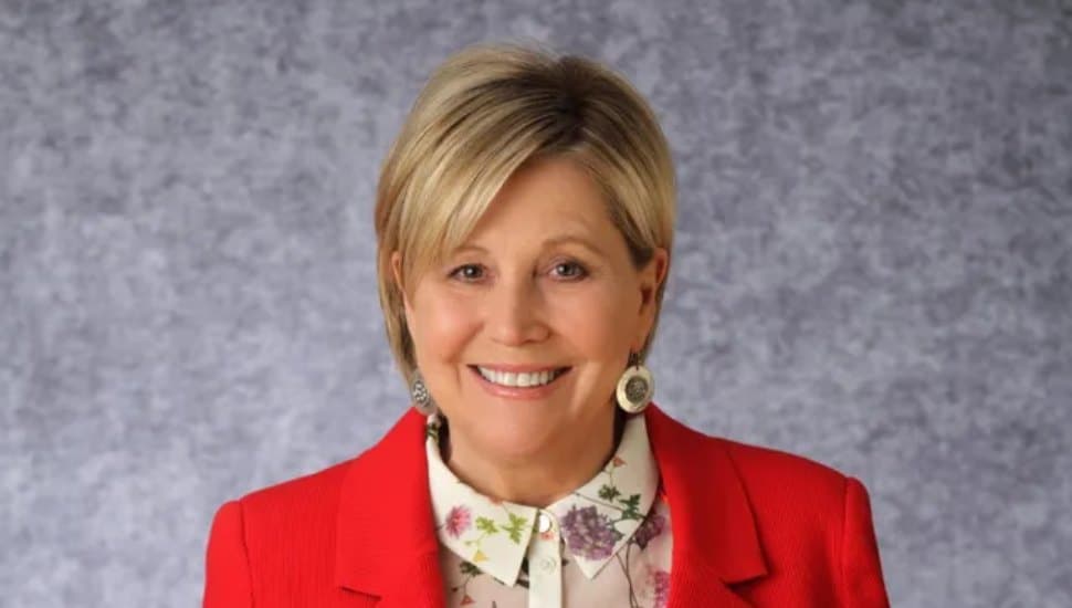 Diane McGraw smiling.